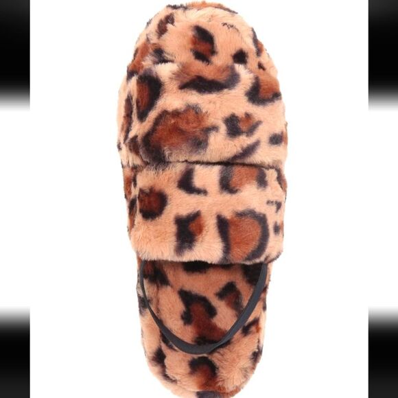 Jenni Leopard Print Slippers..put some SWAG in your comfort 😎 MADE FOR MACYS - Picture 6 of 11